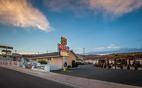 Route 66 Barstow Hotel